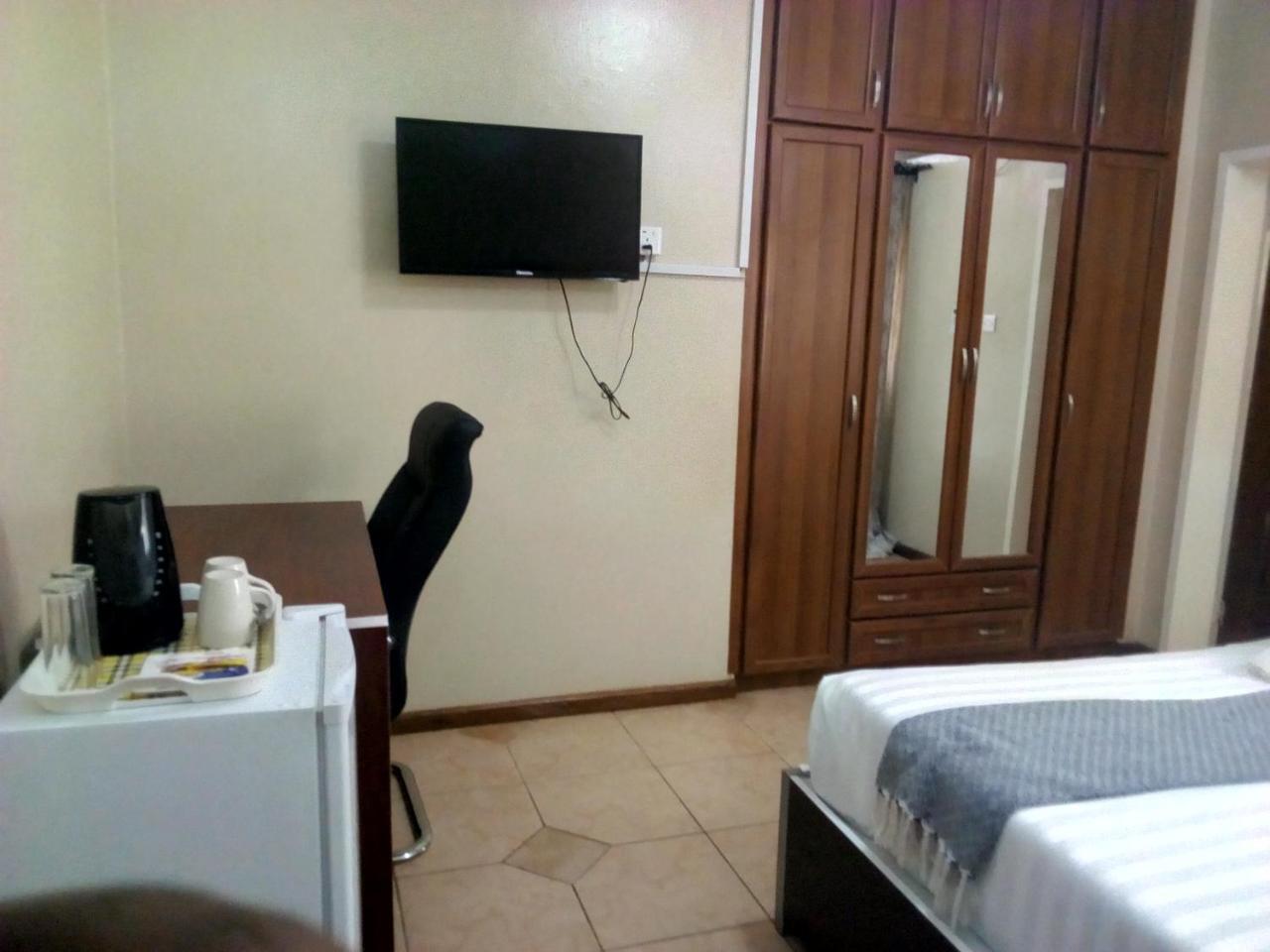 Zenith Lodge لوساكا المظهر الخارجي الصورة
