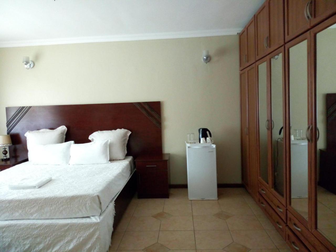 Zenith Lodge لوساكا المظهر الخارجي الصورة