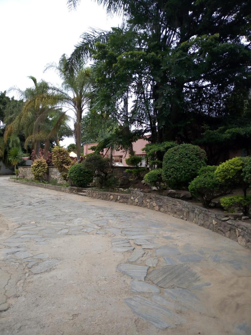 Zenith Lodge لوساكا المظهر الخارجي الصورة