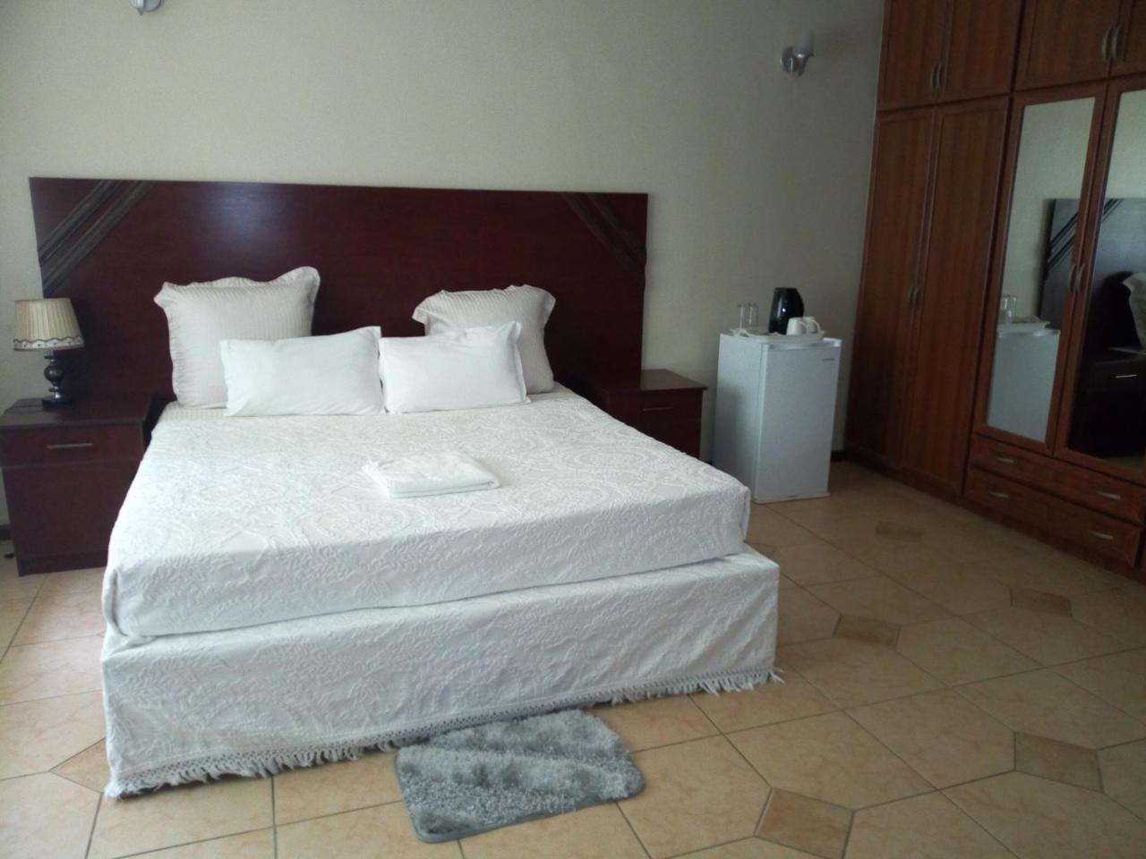 Zenith Lodge لوساكا المظهر الخارجي الصورة